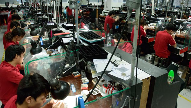 An example of the vast jewelry manufacturing capability in China. Photo by Eric Welch, © GIA