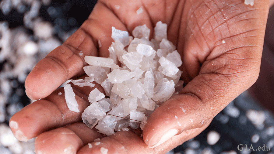 211758-moonstone-rough-900x507
