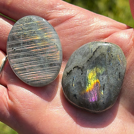 Figure 5. Gray matrix labradorite from Madagascar with pink flash. Courtesy of Jennifer Stone-Sundberg. Figure 5. Gray matrix labradorite from Madagascar with pink flash. Courtesy of Jennifer Stone-Sundberg.