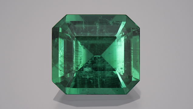 13 ct emerald from Belmont mine’s underground tunnel