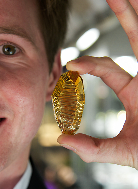 Citrine sun carving