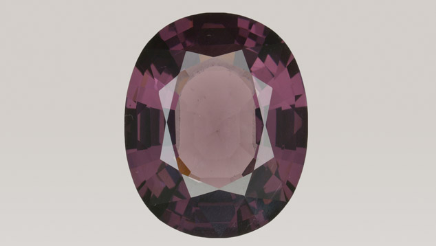 Dark pink-purple spinel