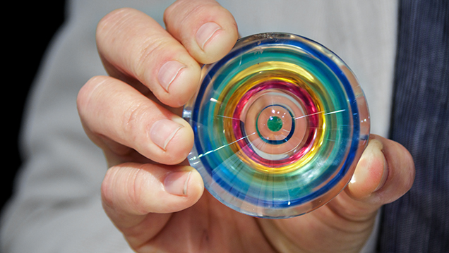 Concentric colors in “wheel of light”