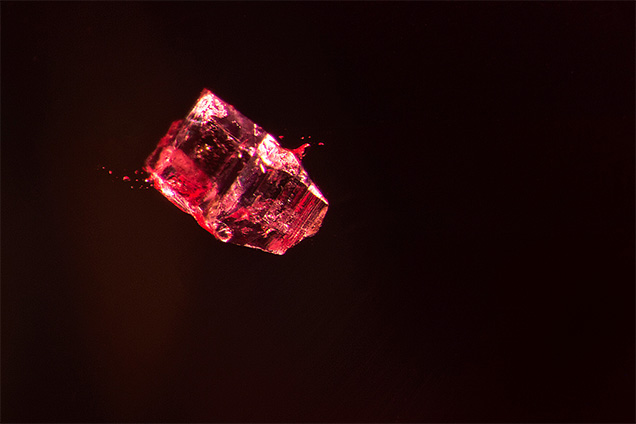 Fluorophlogopite crystal identified by Micro-Raman analysis. 