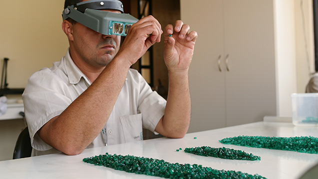 Sorting Emerald Rough Sorting Emerald Rough
