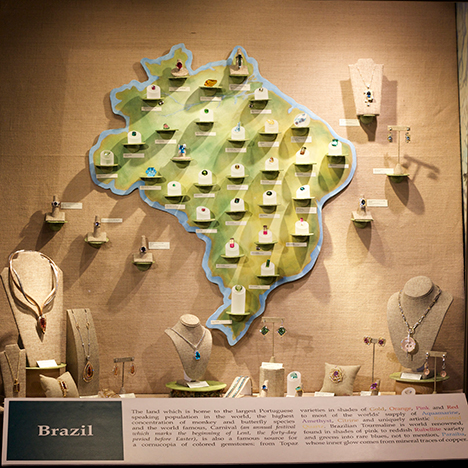 Brazil case of gems. Brazil case of gems.