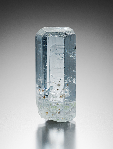 This blue-green aquamarine crystal weighs 26.16 ct. This blue-green aquamarine crystal weighs 26.16 ct.