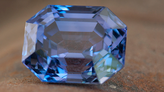 Unheated color-change sapphire from Sri Lanka. Unheated color-change sapphire from Sri Lanka.