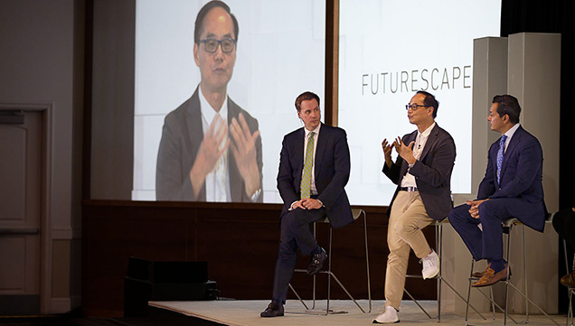 Kent Wong discusses Chow Tai Fook’s approach to attracting talented designers while David Ager (left) and Rahul Kadakia (right) look on. Photo by Denise Conrad/GIA.
