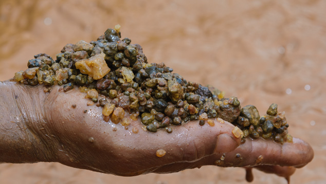 Gem-bearing gravel