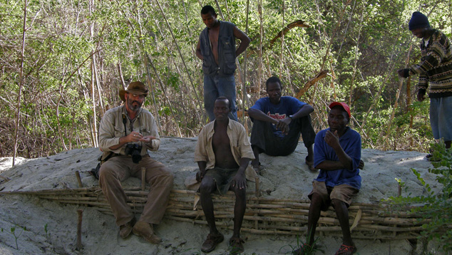 Small-Scale Miners Small-Scale Miners