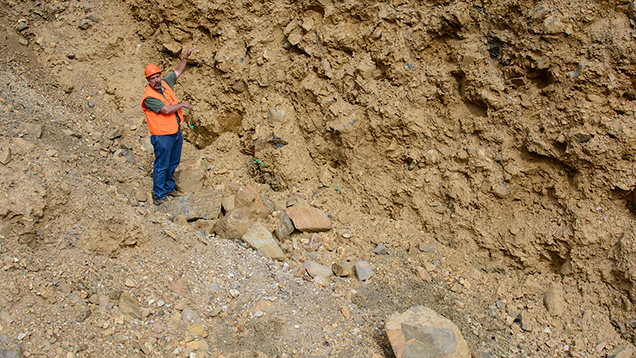 Keith Barron showing the mudflow at Eldorado Bar Keith Barron showing the mudflow at Eldorado Bar