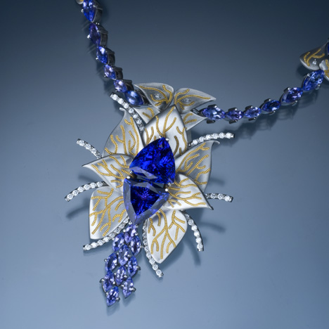 Award-winning Necklace Award-winning Necklace