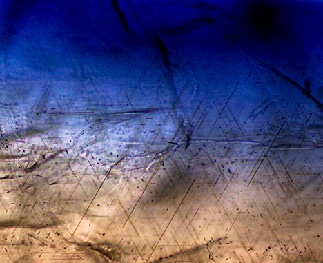 Oriented rutile needles in sapphire from Sutara, Russia