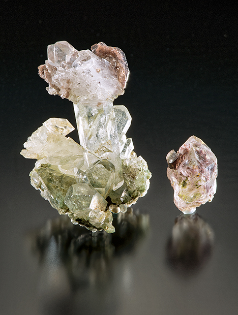 Quartz with ferroaxinite inclusions, from Calaveras County, California Quartz with ferroaxinite inclusions, from Calaveras County, California