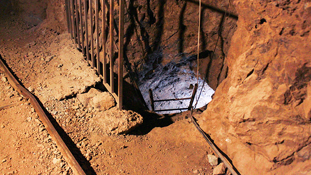 Winze to the lower Zahk tunnel at Neyshabur Winze to the lower Zahk tunnel at Neyshabur