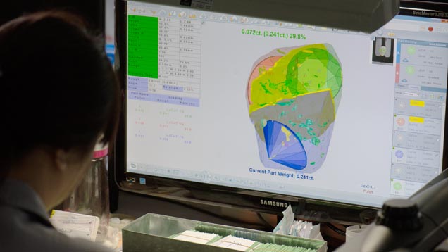 The Sarin Galaxy 1000 is a fast and efficient system for mapping a rough diamond’s inclusions. The Sarin Galaxy 1000 is a fast and efficient system for mapping a rough diamond’s inclusions.