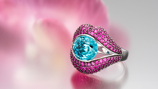 7.95 ct blue zircon ring 7.95 ct blue zircon ring