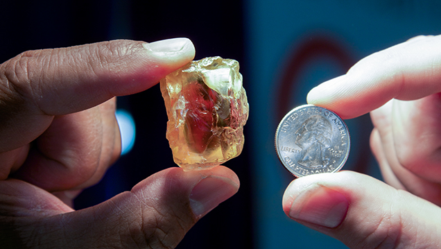 Large Oregon sunstone rough Large Oregon sunstone rough