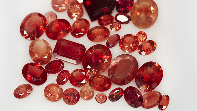 Orangy red sunstone from the Ponderosa mine Orangy red sunstone from the Ponderosa mine