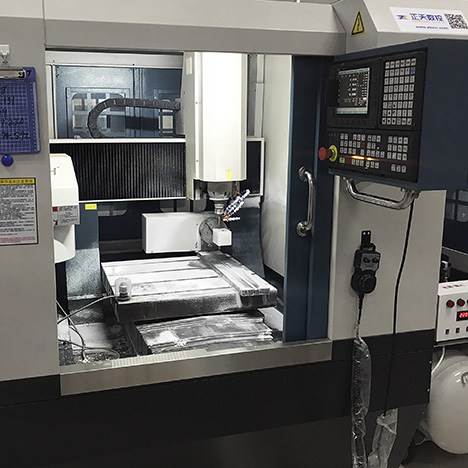 A CNC engraving and milling machine used for jade carving. A CNC engraving and milling machine used for jade carving.