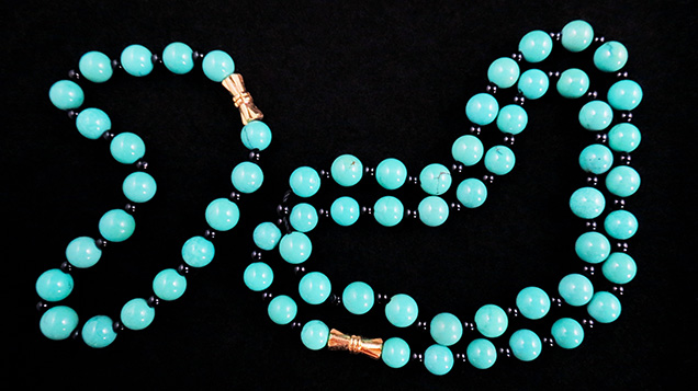 Bracelet and necklace containing treated turquoise Bracelet and necklace containing treated turquoise