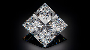 16.41 ct CVD laboratory-grown diamond achieves new record size. 16.41 ct CVD laboratory-grown diamond achieves new record size.