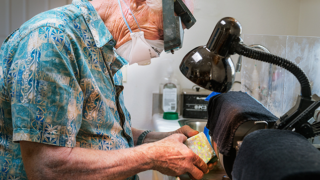 Grinding a rough opal Grinding a rough opal