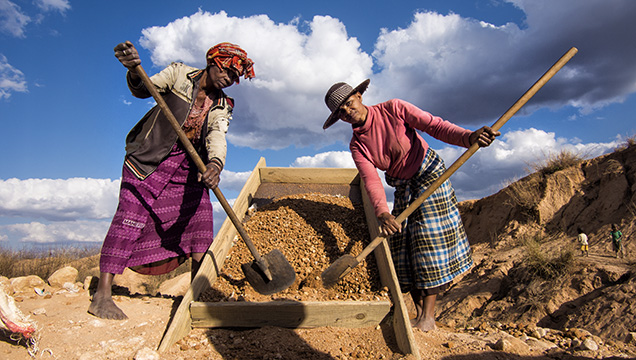 Sapphire Miners Near Ilakaka, Madagascar Sapphire Miners Near Ilakaka, Madagascar