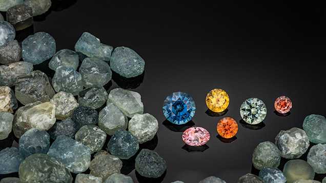 W15-Zwaan-fig27_194366-636x358.jpg. Rough and cut alluvial Montana sapphires