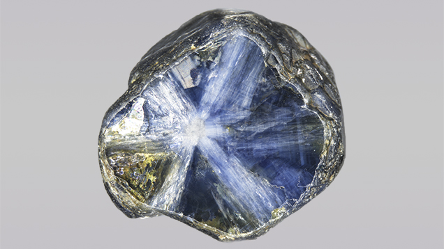 Polished section of trapiche-type sample. Polished section of trapiche-type sample.