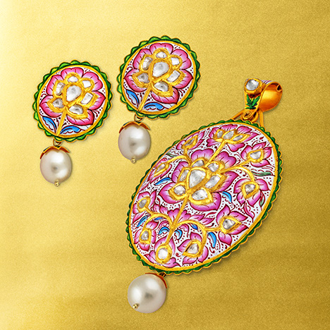 Jaipur’s blend of tradition and innovation in colored stone jewelry Jaipur’s blend of tradition and innovation in colored stone jewelry