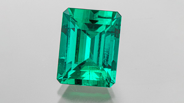 A 4.50 ct emerald from Chivor, Colombia A 4.50 ct emerald from Chivor, Colombia