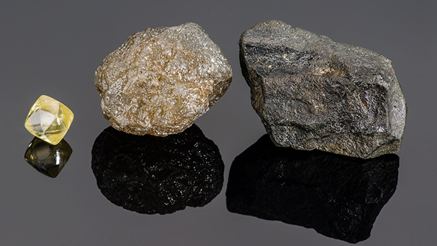 Diamond octahedron, diamond bort, and carbonado Diamond octahedron, diamond bort, and carbonado